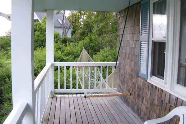 How to hang a hammock from porch ceiling online