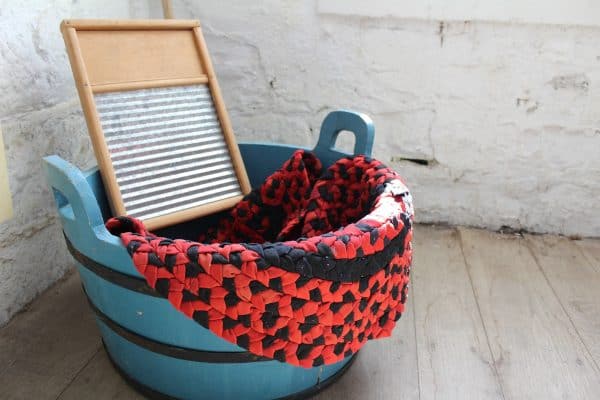 Washboard and Tub Washboard and Tub